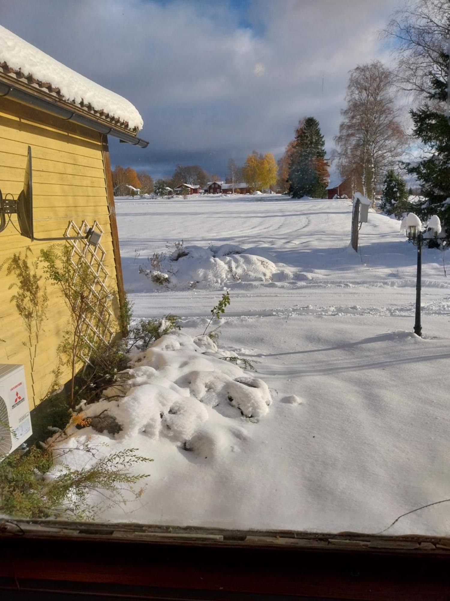Gula Huset Villa Rottneros Exterior foto